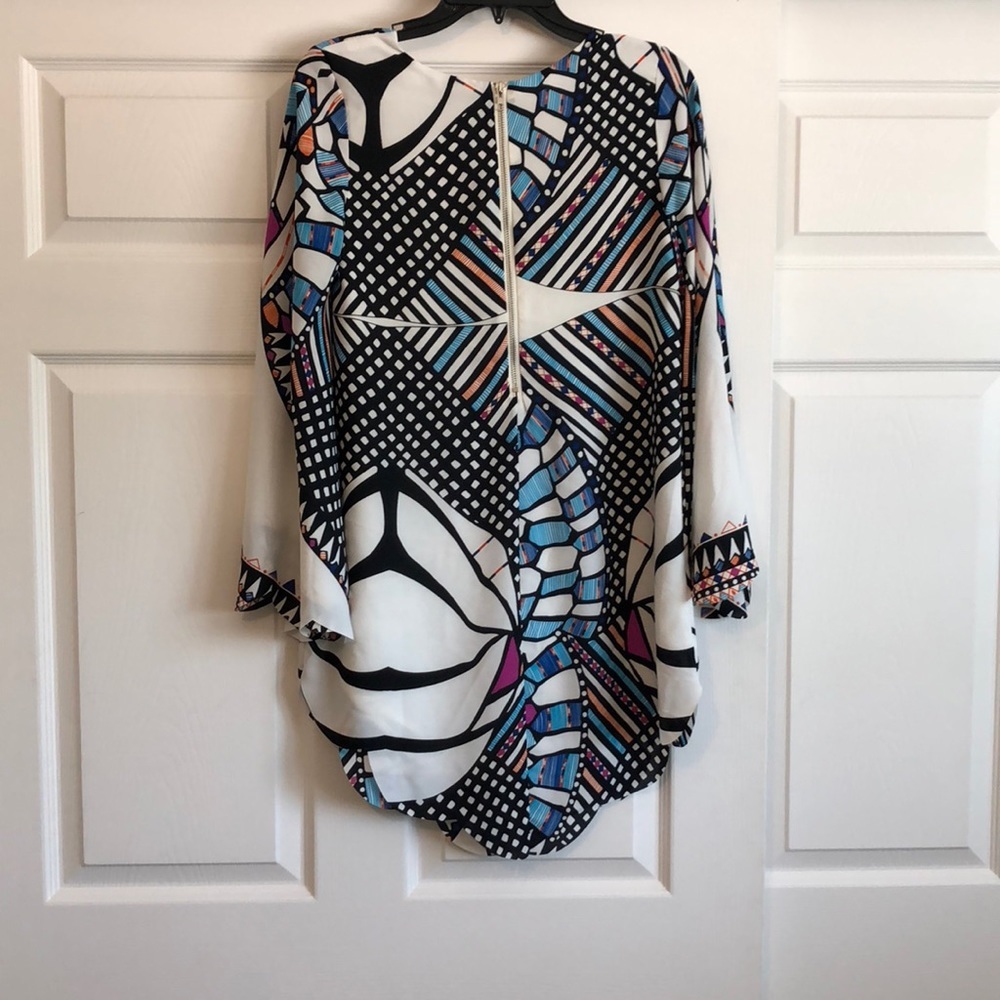 Olivaceous Colorful Boho Lightweight Long Sleeve Dress, NWT - Picture 3 of 4